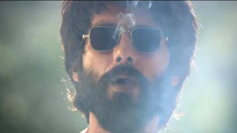 Shahid slips into Kabir's soul and owns him Shahid slips into Kabir's soul and owns him