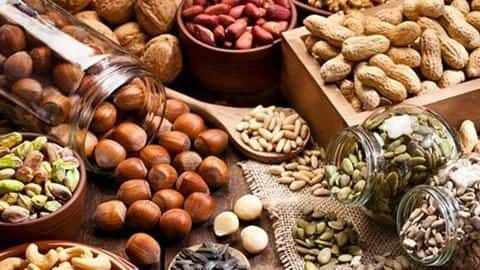 #HealthBytes: 8 food-items that help boost Hemoglobin levels #HealthBytes: 8 food-items that help boost Hemoglobin levels