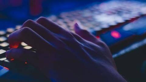 An introduction to the Dark Web (sub-part of Deep Web) An introduction to the Dark Web (sub-part of Deep Web)