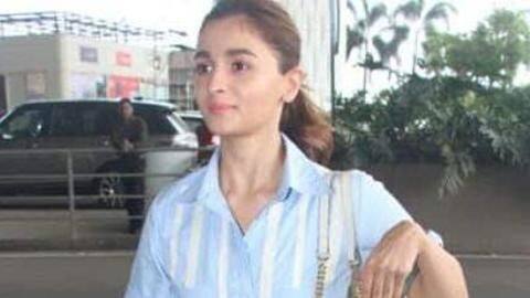Here's how much Alia Bhatt's cool Gucci leather bag costs Here's how much Alia Bhatt's cool Gucci leather bag costs