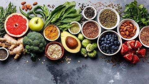 Want strong and shiny hair? Try these 8 food items Want strong and shiny hair? Try these 8 food items