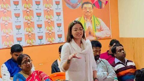 Bengal: BJP youth leader arrested for allegedly carrying 100gm cocaine Bengal: BJP youth leader arrested for allegedly carrying 100gm cocaine