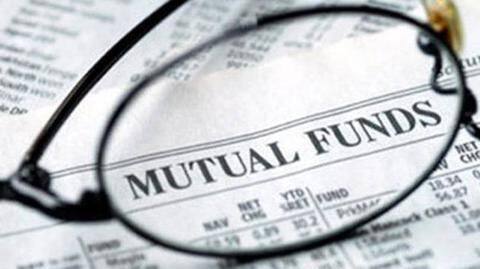 It's pretty easy to buy and sell mutual funds It's pretty easy to buy and sell mutual funds