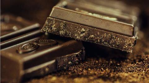 Top five health benefits of dark chocolate Top five health benefits of dark chocolate