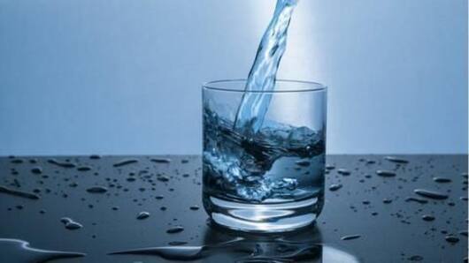 Benefits of drinking water on an empty stomach