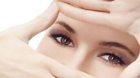 Want sparkling eyes? Here are 8 tips that can help Want sparkling eyes? Here are 8 tips that can help