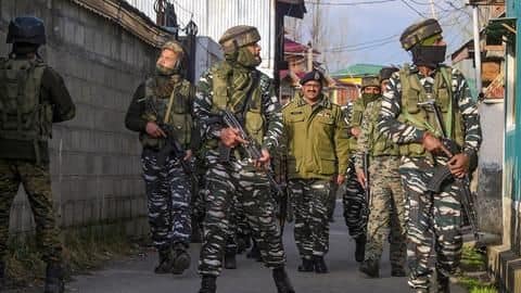 4 CRPF soldiers killed after colleague opens fire in Chhattisgarh 4 CRPF soldiers killed after colleague opens fire in Chhattisgarh