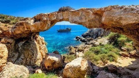 So much natural beauty, you won't believe it's for real So much natural beauty, you won't believe it's for real