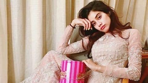 Janhvi shares never-seen-before picture of Sridevi, Boney on their wedding-anniversary Janhvi shares never-seen-before picture of Sridevi, Boney on their wedding-anniversary