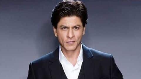 Fan seeks advice on how to quit smoking, SRK replies Fan seeks advice on how to quit smoking, SRK replies