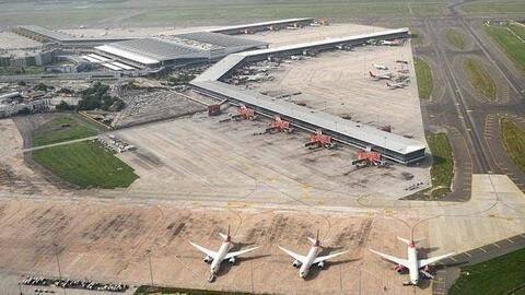Delhi Airport to become first in India with four runways Delhi Airport to become first in India with four runways