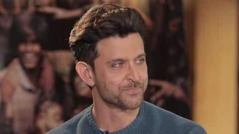 Hrithik provides hand sanitizers to Mumbai Police personnel Hrithik provides hand sanitizers to Mumbai Police personnel