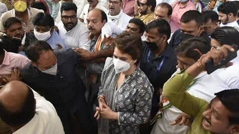 Priyanka Gandhi stopped on way to Lakhimpur for prayer meet Priyanka Gandhi stopped on way to Lakhimpur for prayer meet