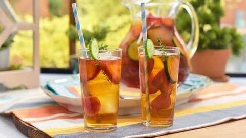 Want to quit caffeine? Try this fruit-infused tea Want to quit caffeine? Try this fruit-infused tea