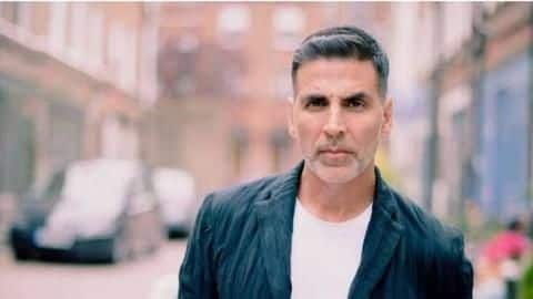 Watch: How Akshay rescues unconscious man on a show's sets Watch: How Akshay rescues unconscious man on a show's sets