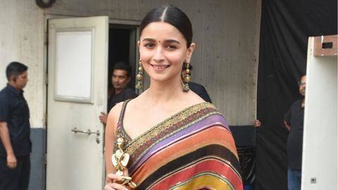 Alia Bhatt shares wrong Preamble, amid CAA protests; gets trolled Alia Bhatt shares wrong Preamble, amid CAA protests; gets trolled