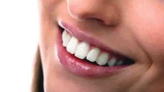 How to get shiny teeth