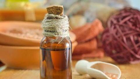 Glycerin moisturizes the skin and helps balance the pH.