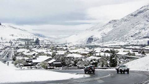 Queenstown, New Zealand and Harbin, China Queenstown, New Zealand and Harbin, China