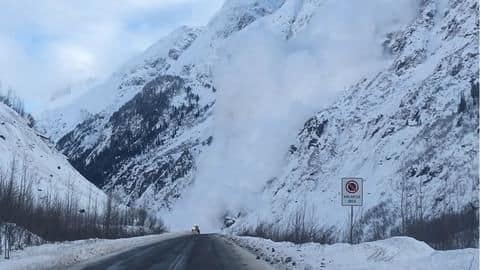 Army troops hit by avalanche in Arunachal; rescue efforts underway Army troops hit by avalanche in Arunachal; rescue efforts underway