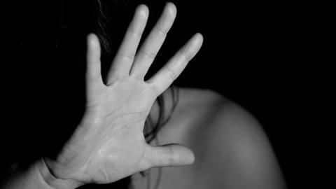 UP: Woman brutally thrashed by husband in Bulandshahr, dies UP: Woman brutally thrashed by husband in Bulandshahr, dies