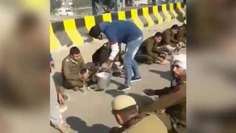 As farmers and police clash, Gurudwara in Haryana feeds cops As farmers and police clash, Gurudwara in Haryana feeds cops