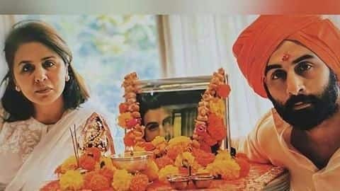 Pictures of Ranbir Kapoor, Neetu Kapoor & Alia Bhatt immersing Rishi Kapoor's ashes