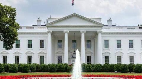 Immigrants shouldn't further saddle our health care system: White House Immigrants shouldn't further saddle our health care system: White House