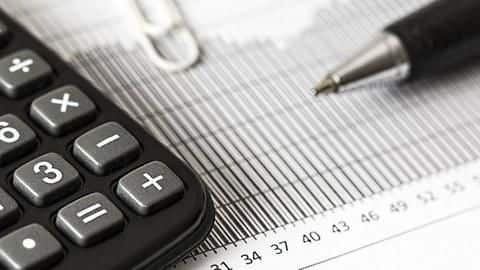 #FinancialBytes: How to file I-T Return in case of job-change? #FinancialBytes: How to file I-T Return in case of job-change?