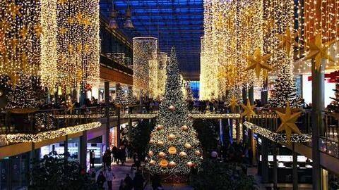 Five best places for Christmas and Boxing day shopping Five best places for Christmas and Boxing day shopping