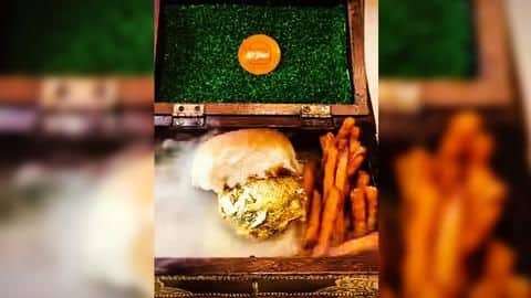 Heard of gold Vada Pav? Dubai restaurant is serving one Heard of gold Vada Pav? Dubai restaurant is serving one