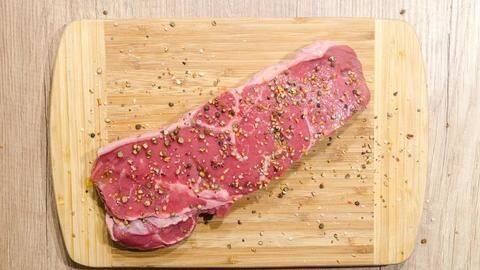 Five common myths about eating meat, busted! Five common myths about eating meat, busted!