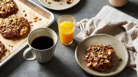 Mind your breakfast! Mind your breakfast!