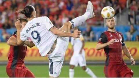#Ibra500: Zlatan Ibrahimovic scores his 500th career goal #Ibra500: Zlatan Ibrahimovic scores his 500th career goal