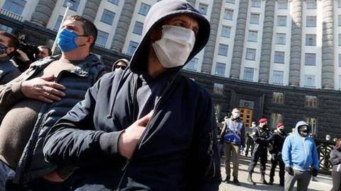 Worldwide COVID-19 death toll tops a staggering three million Worldwide COVID-19 death toll tops a staggering three million