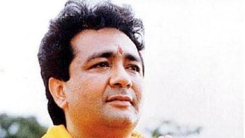Aamir Khan agrees to produce Gulshan Kumar biopic with T-Series Aamir Khan agrees to produce Gulshan Kumar biopic with T-Series