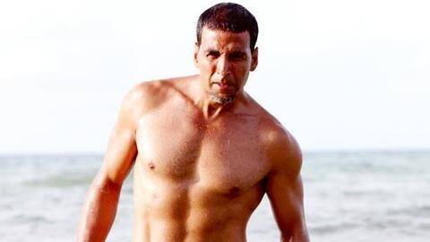 Drool-worthy physique, teeka on forehead, gold chains, 'Bachchan Pandey' rocks Drool-worthy physique, teeka on forehead, gold chains, 'Bachchan Pandey' rocks