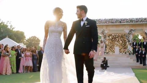 Priyanka-Nick's video will make you fall in love with them Priyanka-Nick's video will make you fall in love with them
