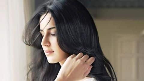 Video: Katrina does Ganesh aarti the wrong way, gets trolled Video: Katrina does Ganesh aarti the wrong way, gets trolled