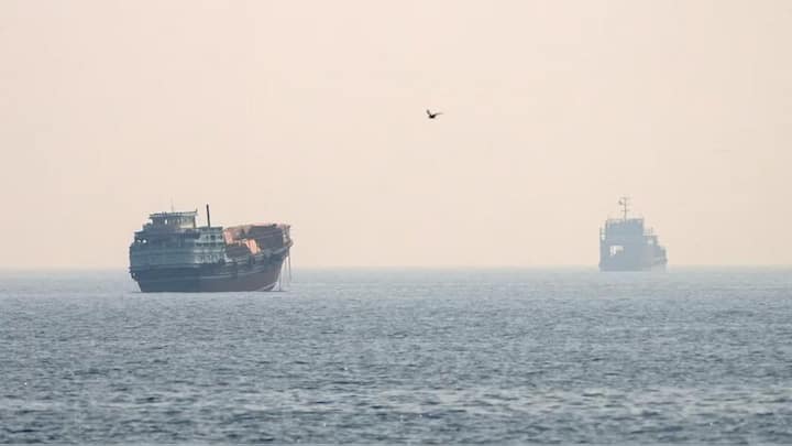 Iran shuts down Strait of Hormuz again, US retaliates
