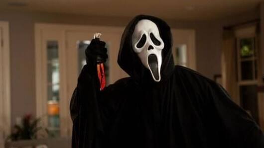 Lottery winner collects money wearing 'Scream' mask