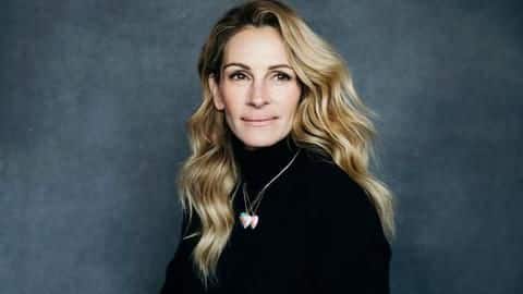 #WhatATypo: Julia Roberts' 'holes' get better with age #WhatATypo: Julia Roberts' 'holes' get better with age