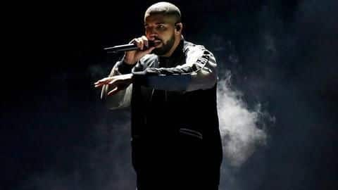 Drake kisses, gropes underage girl on stage, caught on video Drake kisses, gropes underage girl on stage, caught on video
