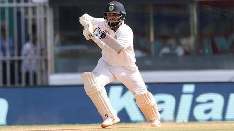 Team management will talk to Pant over shot selection: Dravid Team management will talk to Pant over shot selection: Dravid