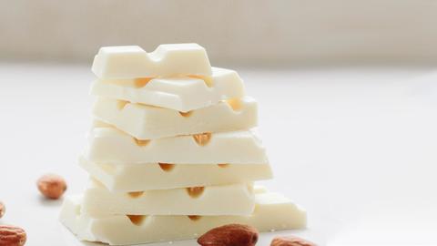 National White Chocolate Day: Recipes to please your taste buds National White Chocolate Day: Recipes to please your taste buds