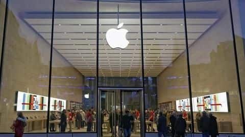 Apple is blocking 'Asian' and 'teen' searches, assuming it's porn Apple is blocking 'Asian' and 'teen' searches, assuming it's porn