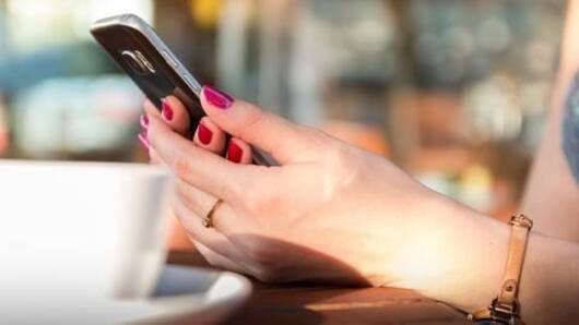 Busy programmer creates bot to chat with girlfriend