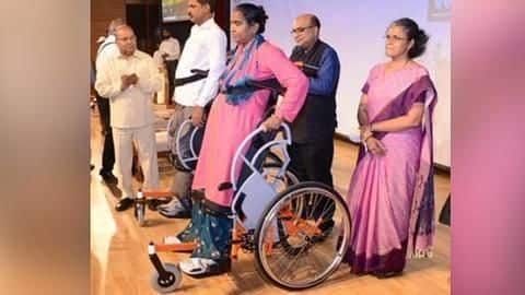 Standing wheelchair to change position seamlessly Standing wheelchair to change position seamlessly