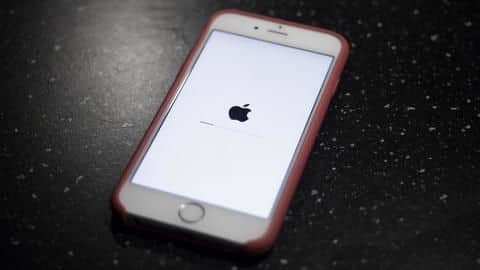 Don't update! iOS 12.1.2 bug can break mobile data connectivity Don't update! iOS 12.1.2 bug can break mobile data connectivity