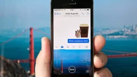 Facebook will let you retract sent messages